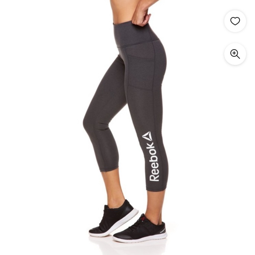 NWT Reebok Graphic High Rise Capri Performance Leggings Charcoal Gray Size Small